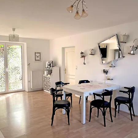 Granny's Cosy Apartamento *
