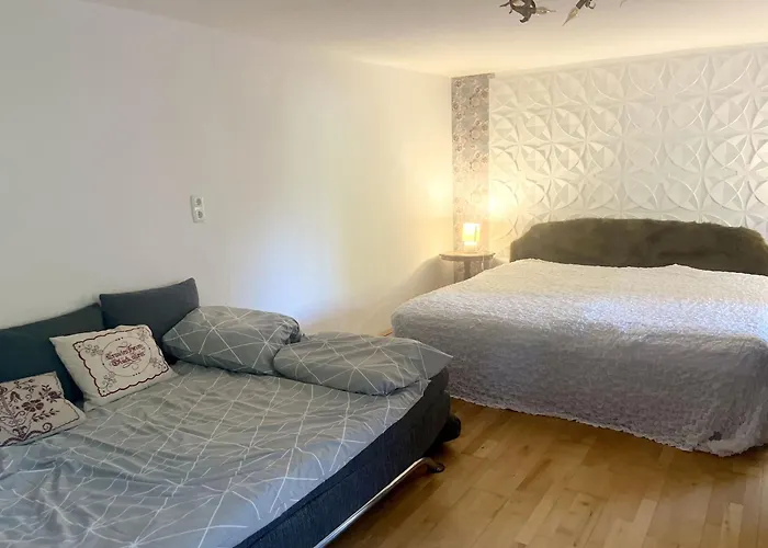 شقة Granny's Cosy Zwaring-Pols